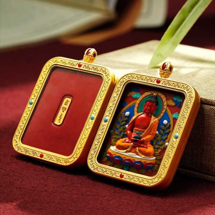 Mooras Hand-Painted 3D Thangka Buddha Amitabha Buddha Pendant Necklace (Ga Wu Box)