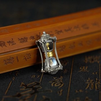 Boutique Sterling Silver Tibetan Buddhist Zakiram Pendant | Past and Present Life