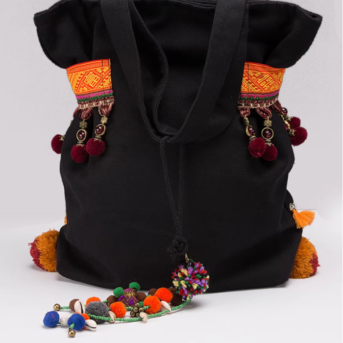 Miao Le - Handcrafted Vintage EthnicTote Bag Embroidery Package Canvas Bag