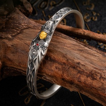 Vintage Zakiram Tibetan Buddhist Sterling Silver Bracelet