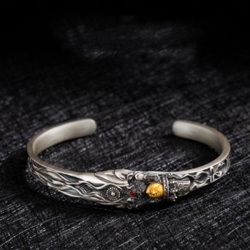 Vintage Zakiram Tibetan Buddhist Sterling Silver Bracelet