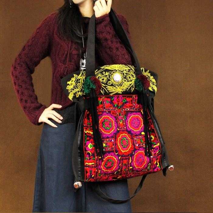 Lian Xiu - Handcrafted Vintage Ethnic Tote Bag Embroidery Canvas Bag