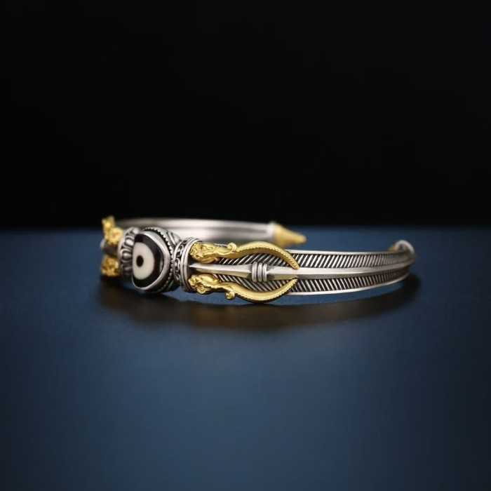 Hand-Carved  Tibetan Buddhist Makara & Dzi Bead Silver Bangle Bracelet