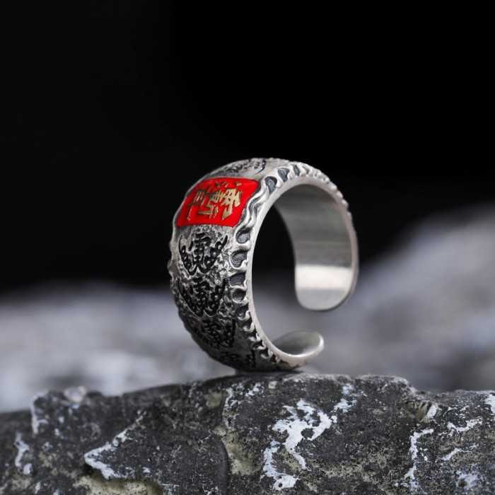 Designer Handcarved Boutique Vintage Five Thunderbolt Amulet Sterling Silver Ring