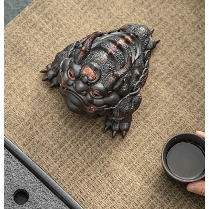 Mooras Hand-carved Fortune Tea Pet Tyrannosaurus Toad