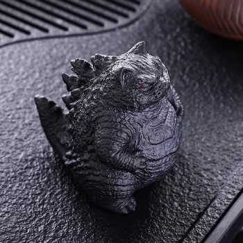 Mooras Hand-carved Color-changing Meowzilla Tea Pet