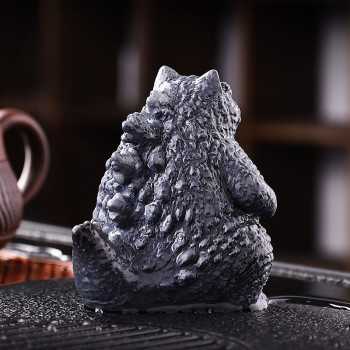 Mooras Hand-carved Color-changing Meowzilla Tea Pet
