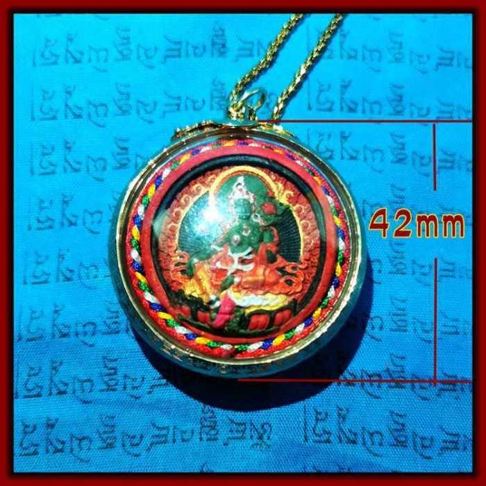 Mooras Handmade 3D Thangka Buddha Green Tara Pendant Necklace