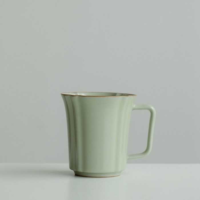 Ru Kiln–Inspired Ceramic Retro Coffee Cup (290 ml)