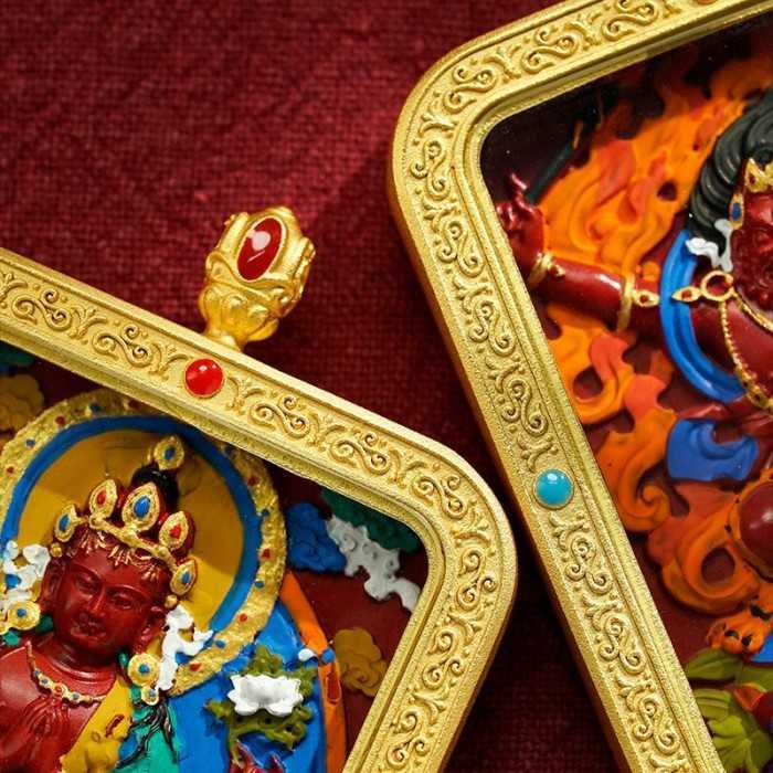 Hand-Painted 3D Thangka Buddha Samantabhadra Red Sand Brass Pendant Necklace (Ga Wu Box)