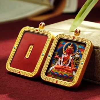 Hand-Painted 3D Thangka Buddha Mahasthamaprapta Red Sand Brass Pendant Necklace (Ga Wu Box)