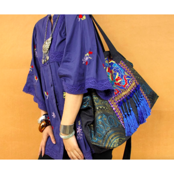 Mooras Handcrafted Vintage Ethnic Tote Bag Embroidery Canvas Bag Gift for mother grandma