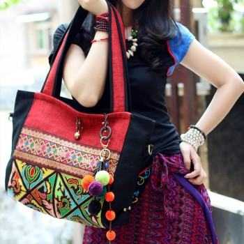 Ethnic-Style Embroidered Handmade Crossbody Bag | Colorful Fringe Decorations, Blending Individuality and Artistry