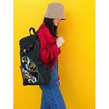Mooras Hand-embroidered ethnic-style double bird flower branch canvas backpack | Oriental elegance, travel with ease