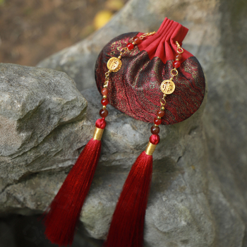 Mooras Handmade Chinese Fragrant Sachet (Xiangnang) Red