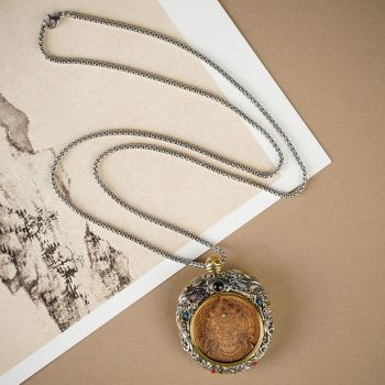 Mooras Hand-Carved Tibetan Buddhist Pendant Necklace - Thousand-Armed Avalokiteshvara